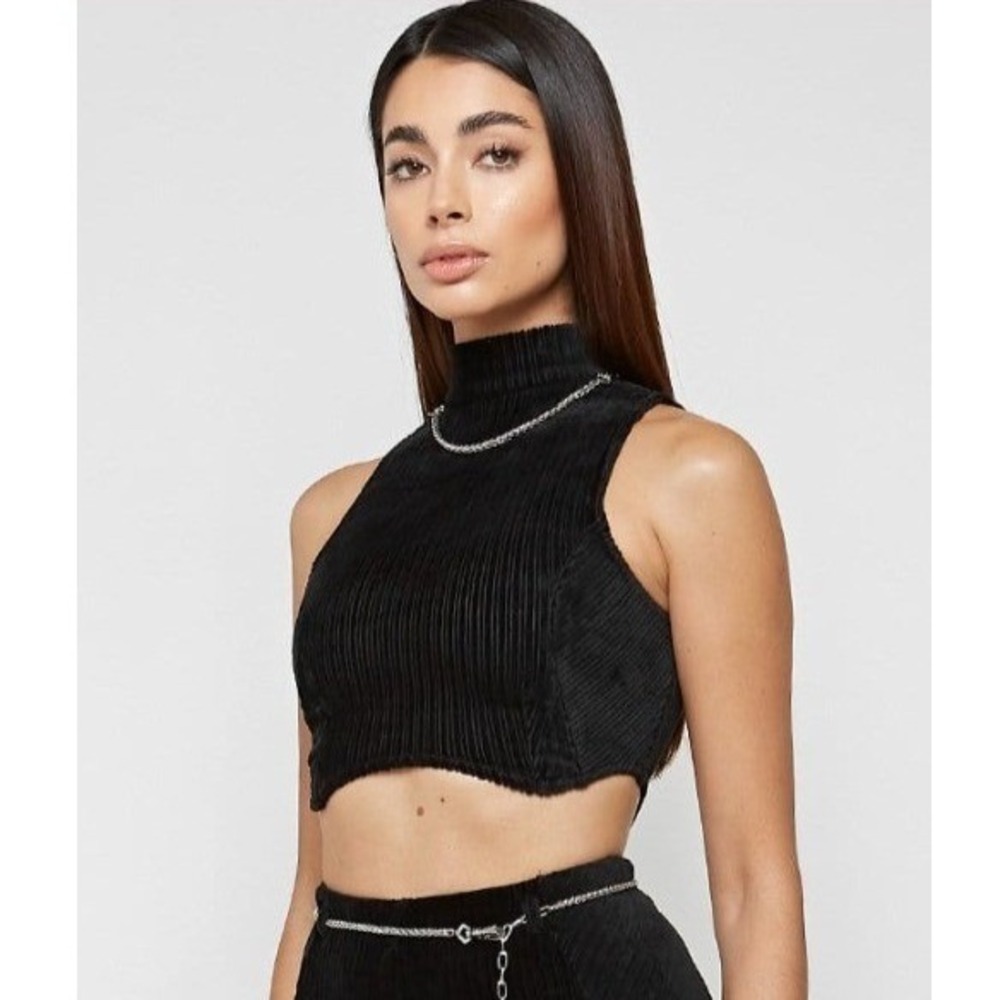 Maniere De Voir Black Corduroy Velour Chain Neck Crop Top Tank High Neck Size 8